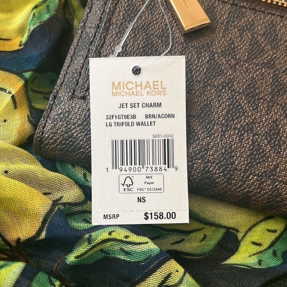 Brand New Michael Kors Brown Acorn Large Trifold Wallet Snap Close Organizer - Picture 8 of 16